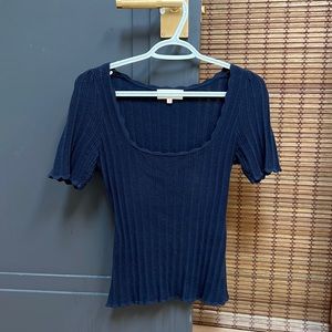 Sezane woven U shaped shirt, navy. Size M